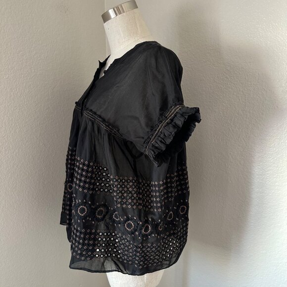 Max & Studio Crew Neck Blouse Slouchy Short Sleeve Ruffle Embroidered Eyelet Min - Picture 4 of 11